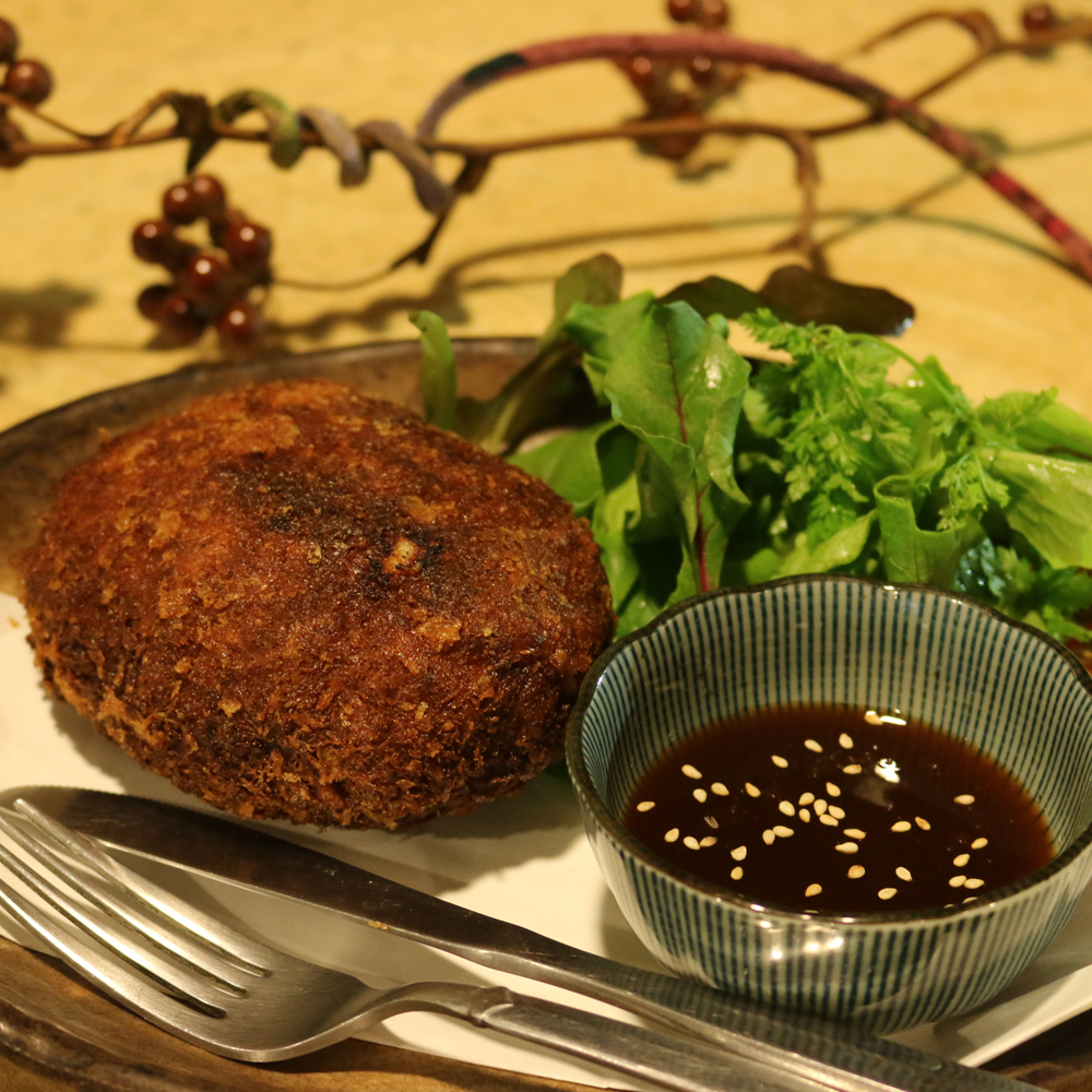 活気のメンチカツ